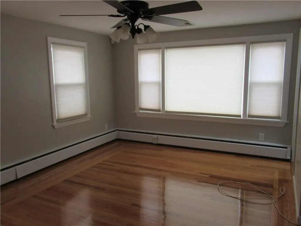 189 Curry Road Cranston RI 02920