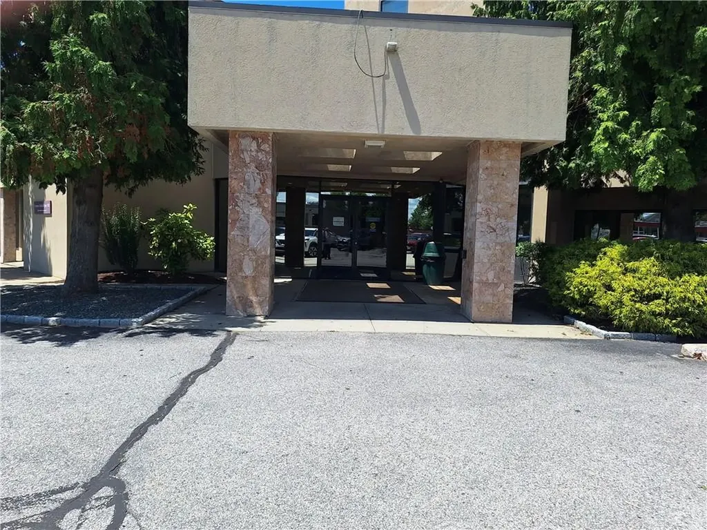 725 Reservoir Avenue Cranston RI 02910