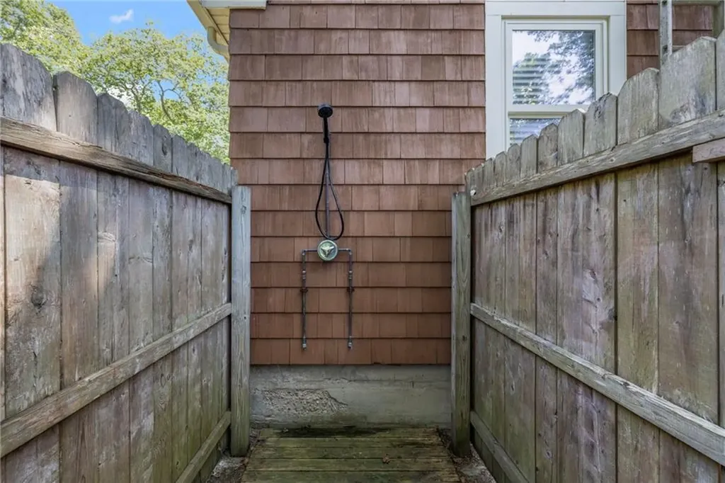 5443 Post Road Charlestown RI 02813