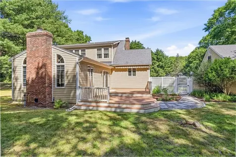 83 Stoney Hollow Road Tiverton RI 02878