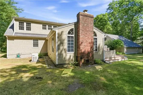 83 Stoney Hollow Road Tiverton RI 02878