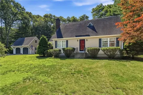 83 Stoney Hollow Road Tiverton RI 02878