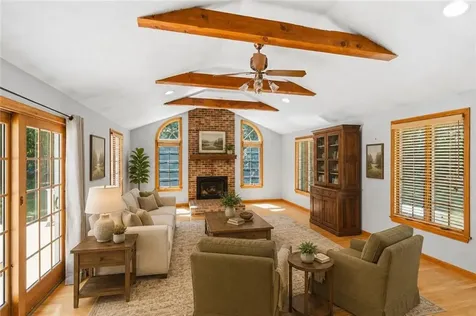 83 Stoney Hollow Road Tiverton RI 02878