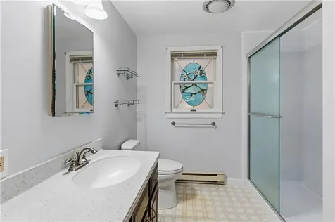 83 Stoney Hollow Road Tiverton RI 02878