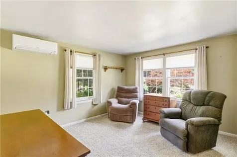 83 Stoney Hollow Road Tiverton RI 02878