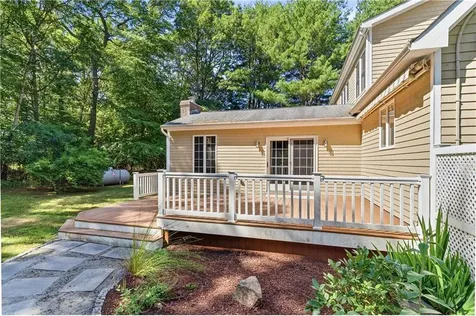 83 Stoney Hollow Road Tiverton RI 02878