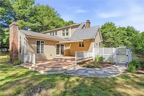 83 Stoney Hollow Road Tiverton RI 02878