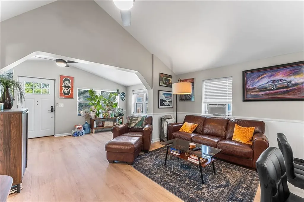 11 Saint Claire Avenue Warwick RI 02889