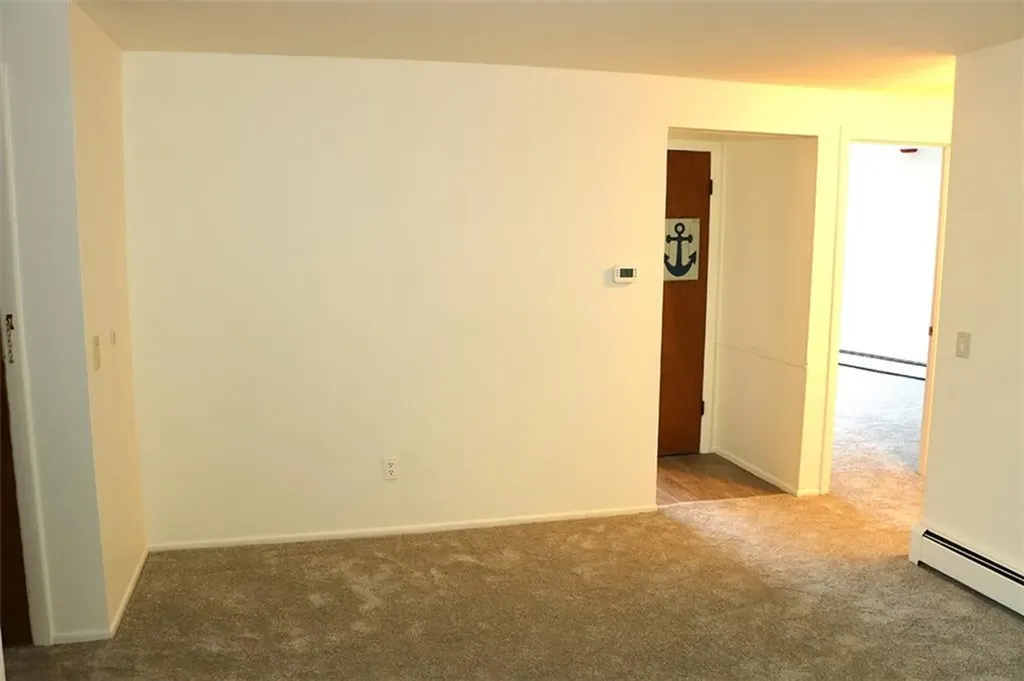 494 Putnam Pike Smithfield RI 02828