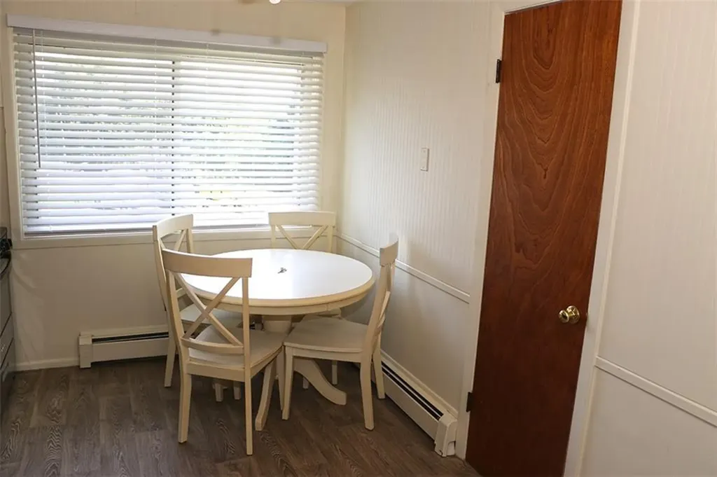 494 Putnam Pike Smithfield RI 02828