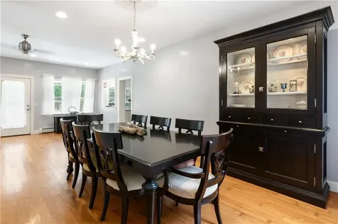 30 Loring Road Bristol RI 02809