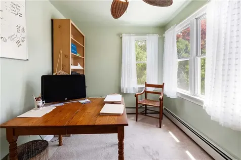 30 Loring Road Bristol RI 02809