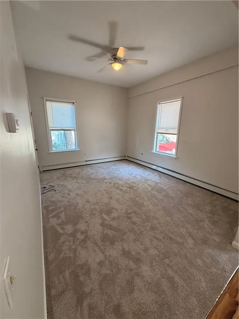 71 Hamlet Avenue Woonsocket RI 02895