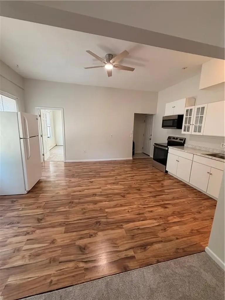 71 Hamlet Avenue Woonsocket RI 02895