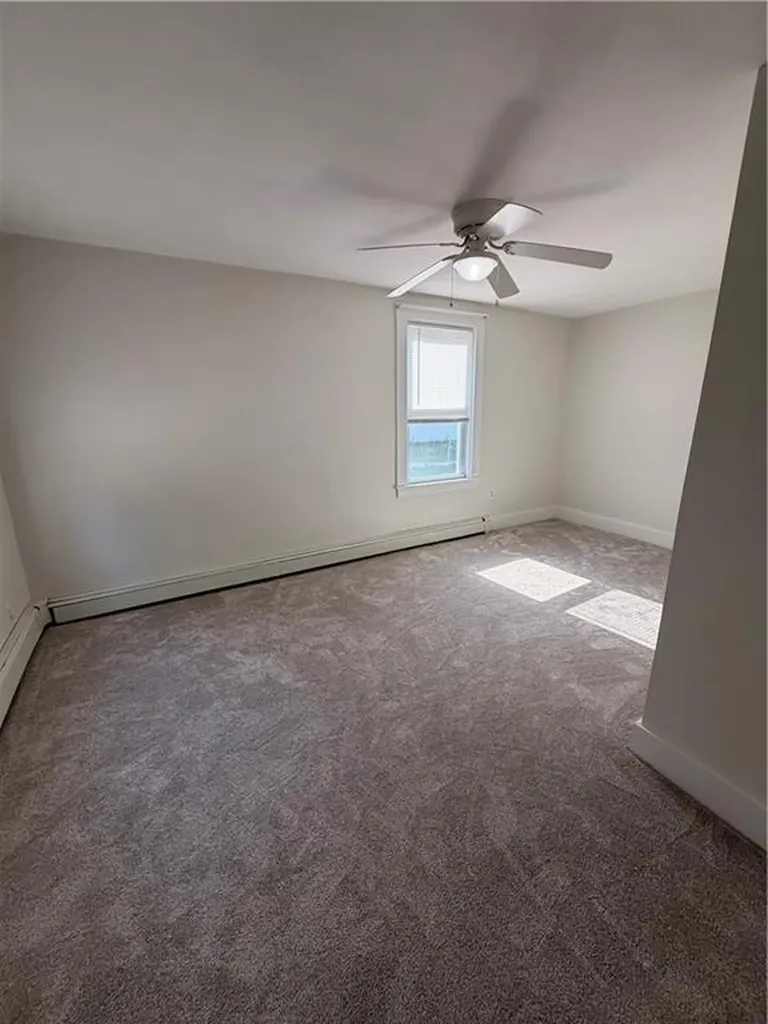 71 Hamlet Avenue Woonsocket RI 02895