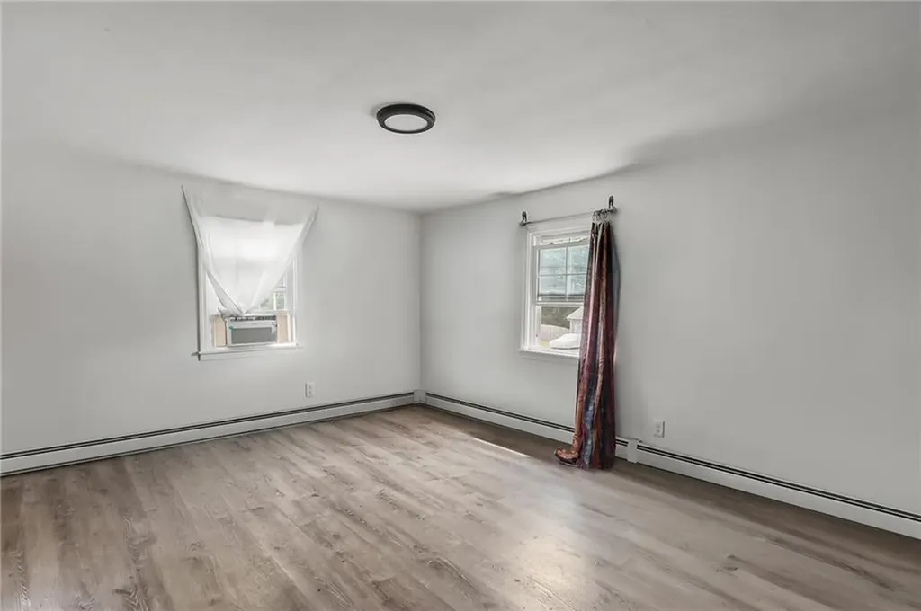 172 Knotty Oak Road Coventry RI 02816