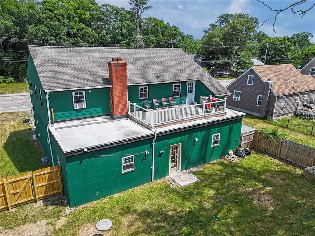 172 Knotty Oak Road Coventry RI 02816