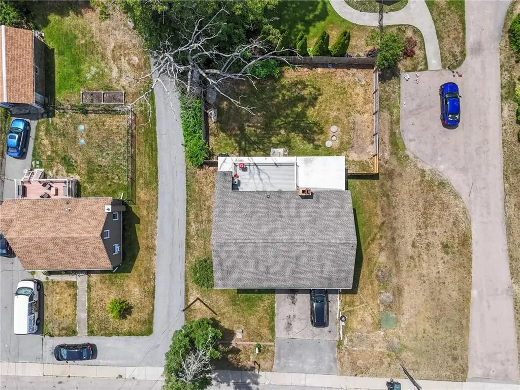 172 Knotty Oak Road Coventry RI 02816