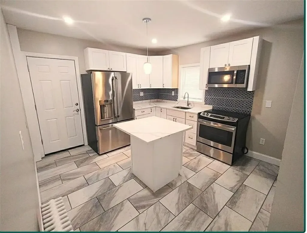 42 Victory Street Cranston RI 02910