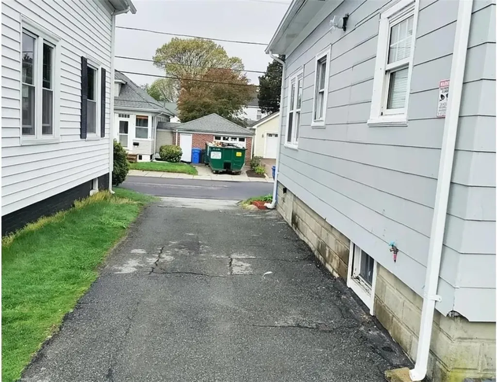 42 Victory Street Cranston RI 02910