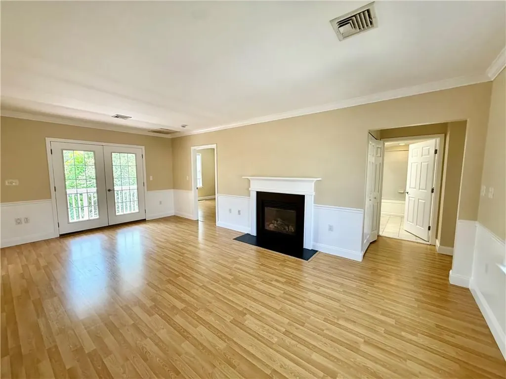 70 Turner Street Warwick RI 02886