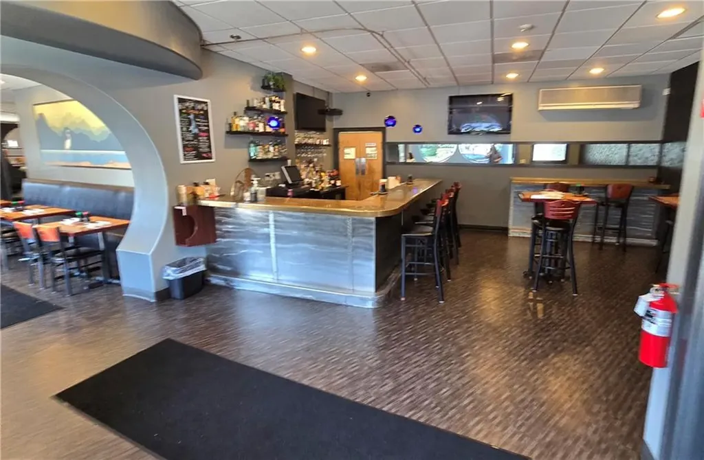 172 Wayland Avenue Providence RI 02906