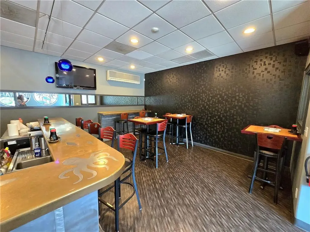 172 Wayland Avenue Providence RI 02906