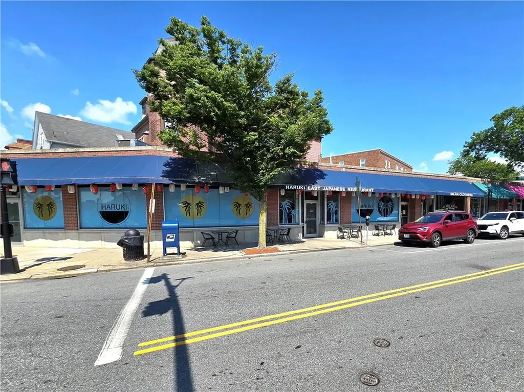 172 Wayland Avenue Providence RI 02906