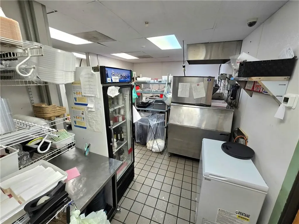 172 Wayland Avenue Providence RI 02906