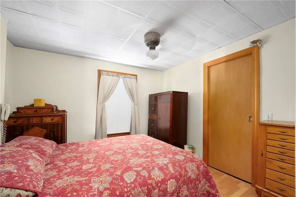 37 39 Remington Street Warwick RI 02888