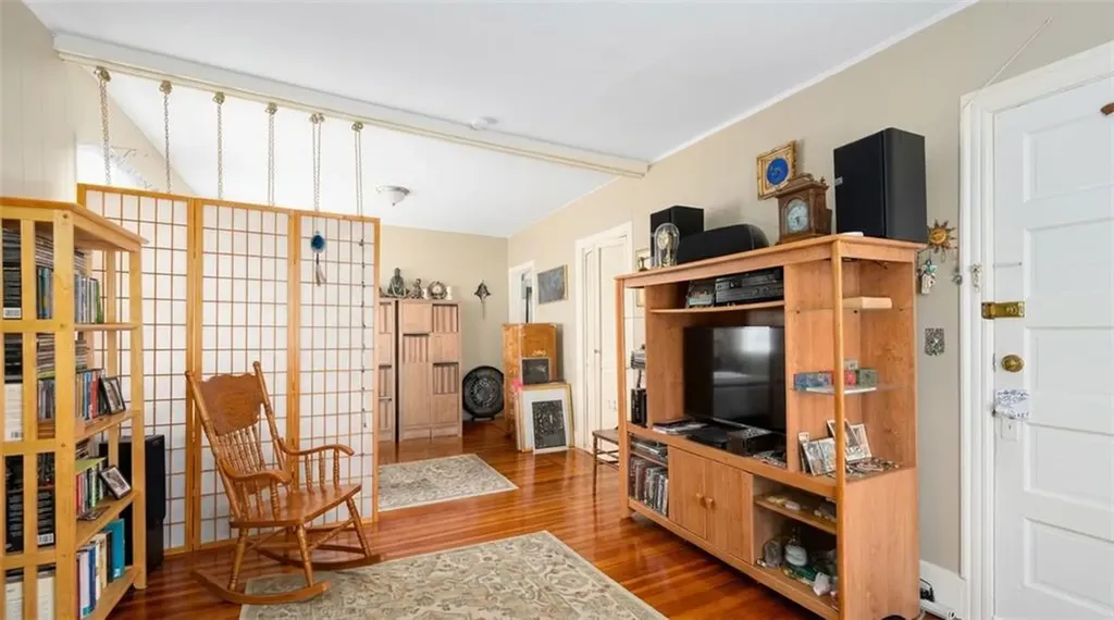37 39 Remington Street Warwick RI 02888