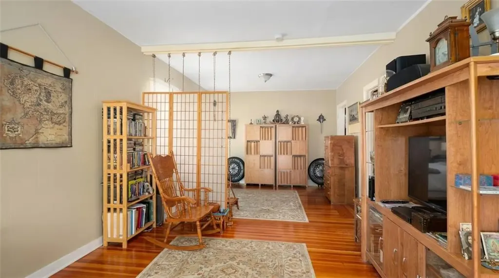 37 39 Remington Street Warwick RI 02888