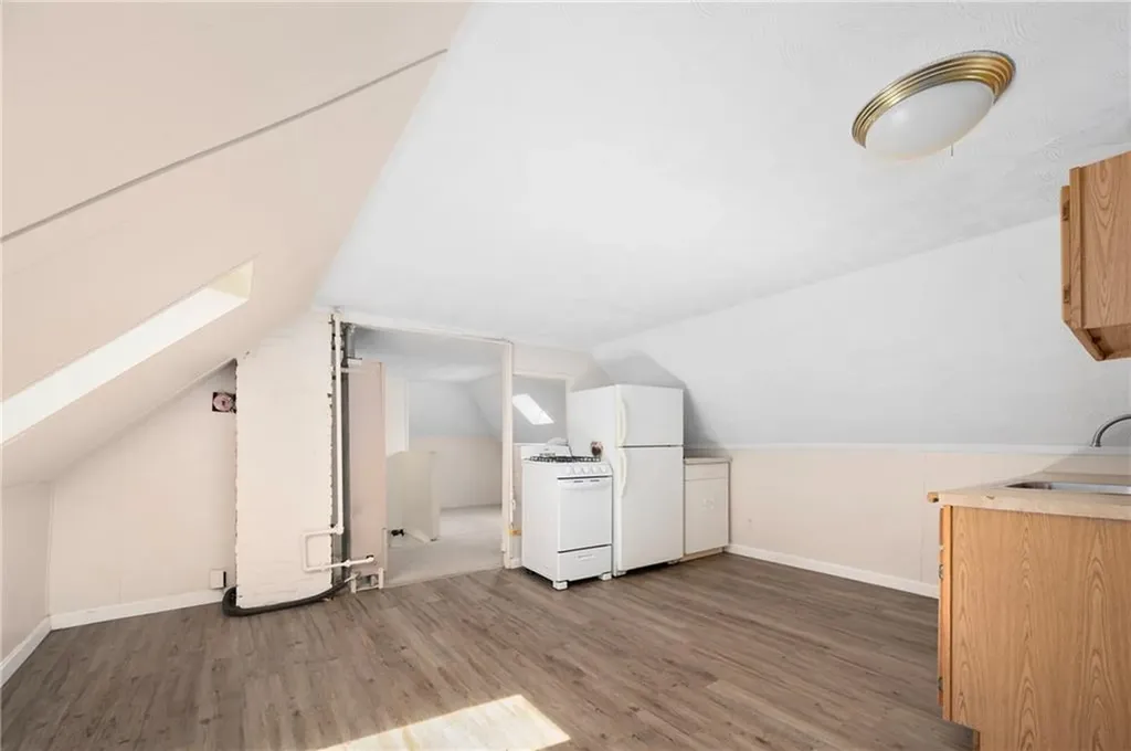 37 39 Remington Street Warwick RI 02888