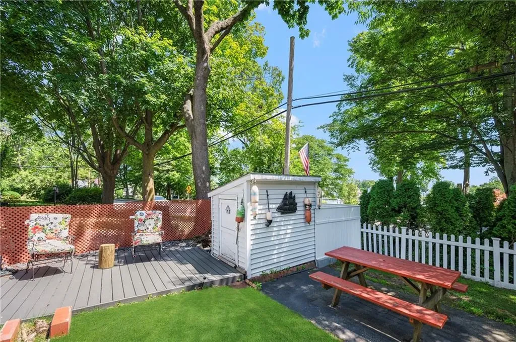 37 39 Remington Street Warwick RI 02888