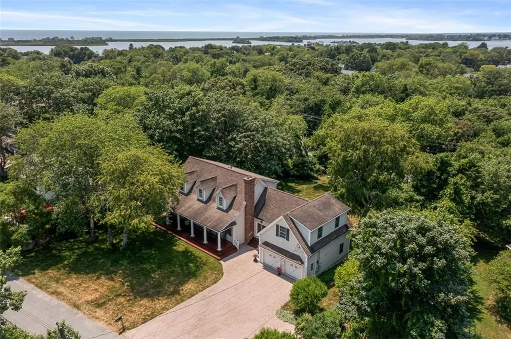 43 Slope Avenue South Kingstown RI 02879
