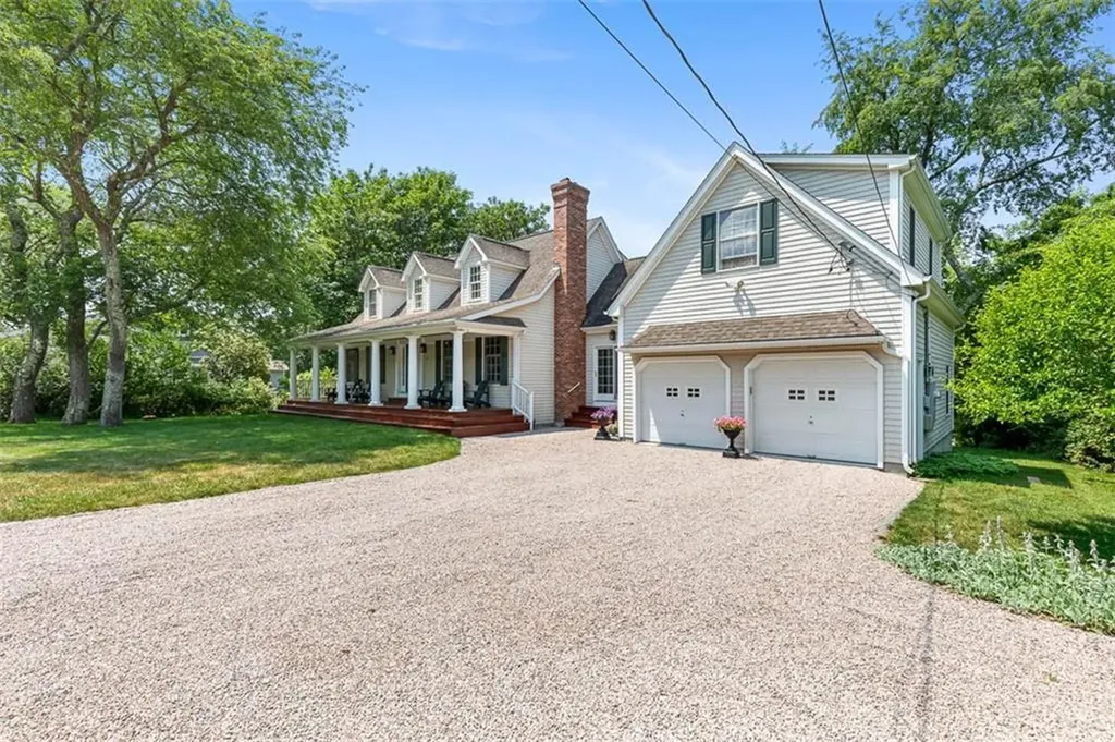 43 Slope Avenue South Kingstown RI 02879