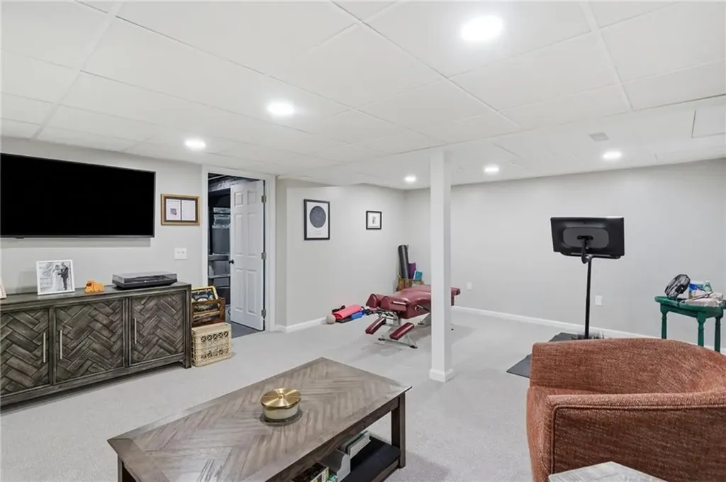 36 Mary Beth Drive Warwick RI 02886