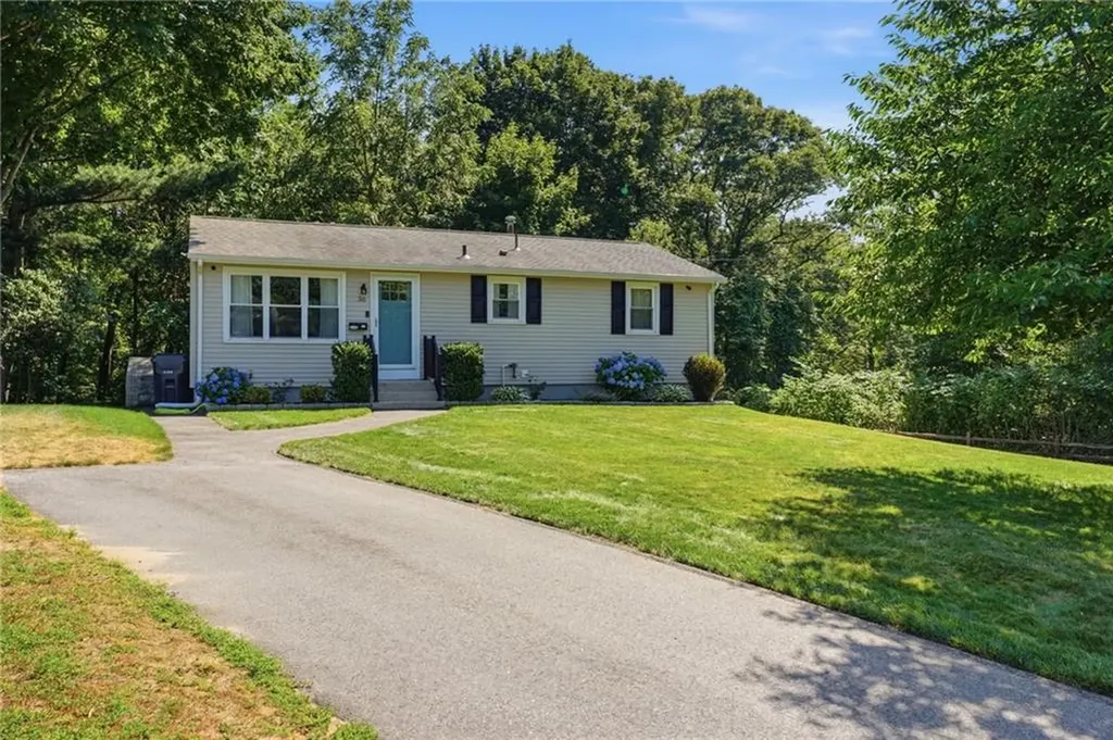 36 Mary Beth Drive Warwick RI 02886