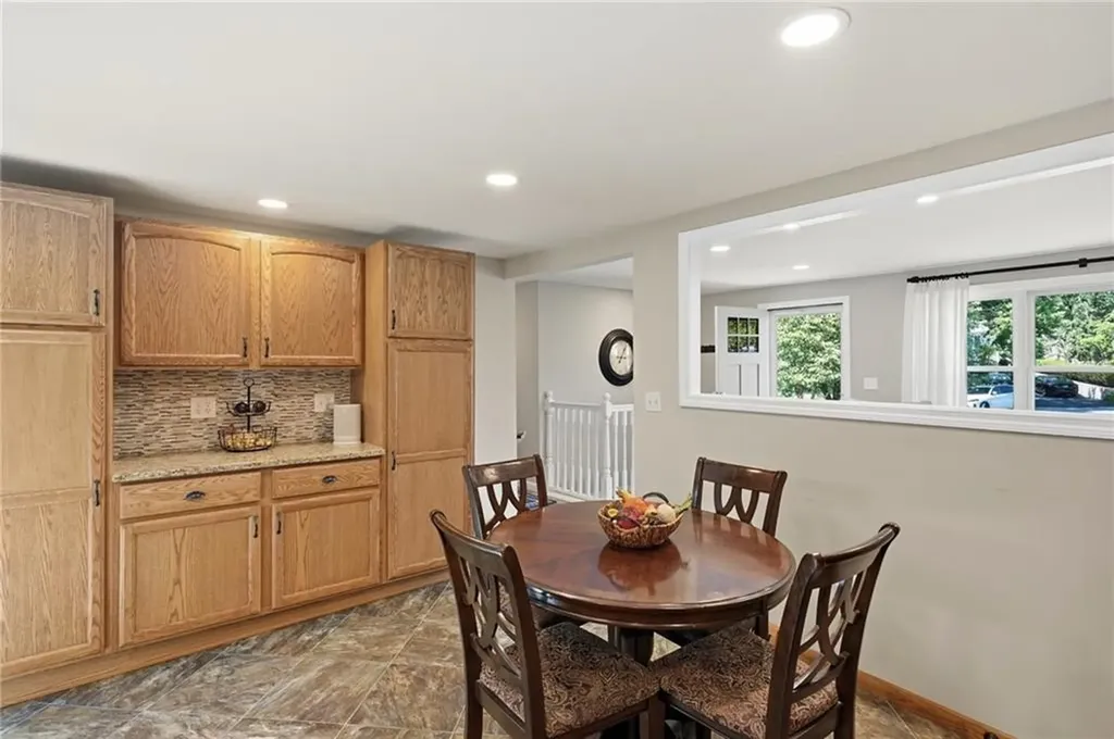 36 Mary Beth Drive Warwick RI 02886