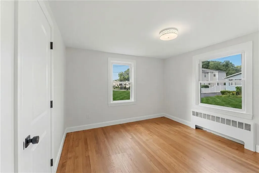 28 Plain Street East Providence RI 02916