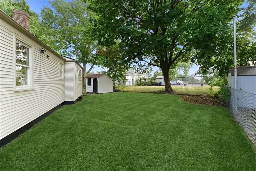 28 Plain Street East Providence RI 02916
