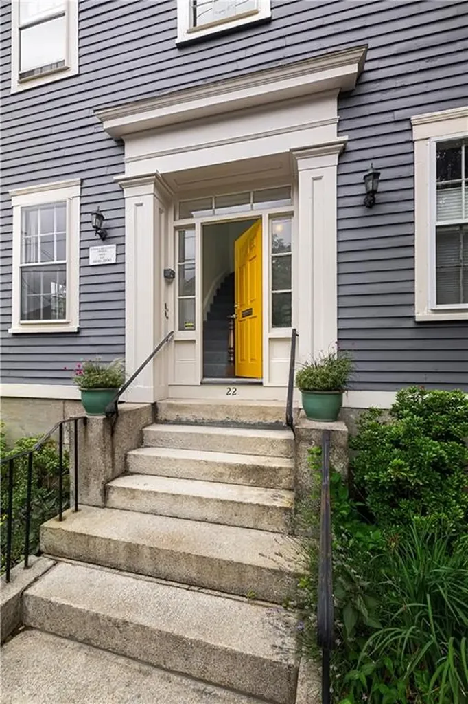 22 Halsey Street Providence RI 02906