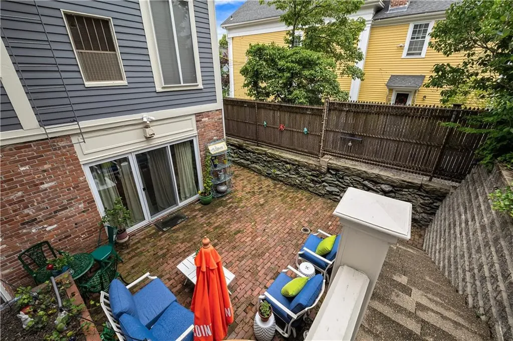 22 Halsey Street Providence RI 02906