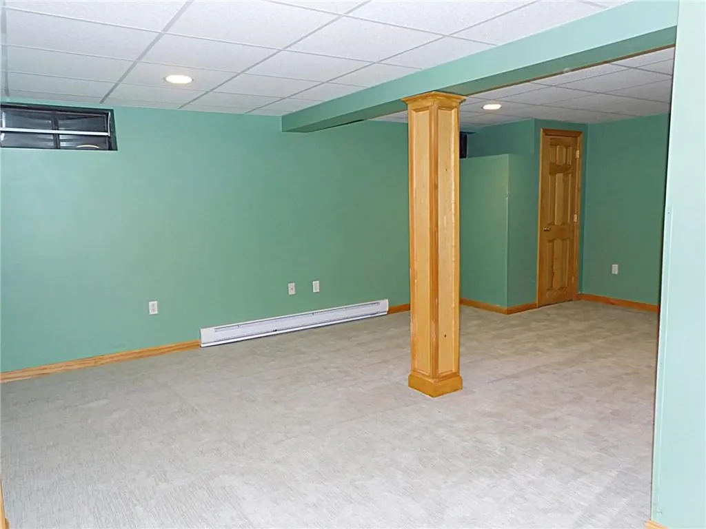 657 Shannock Road South Kingstown RI 02879