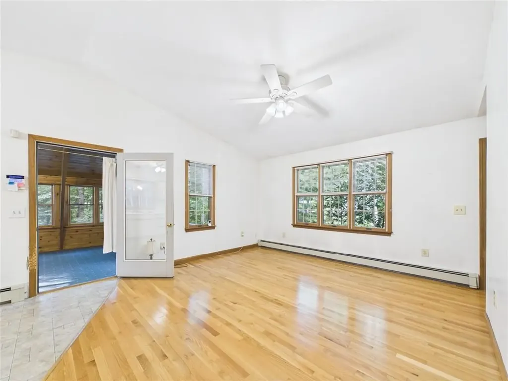 657 Shannock Road South Kingstown RI 02879