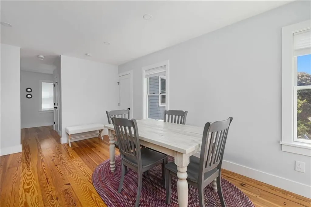 77 Pope Street Newport RI 02840