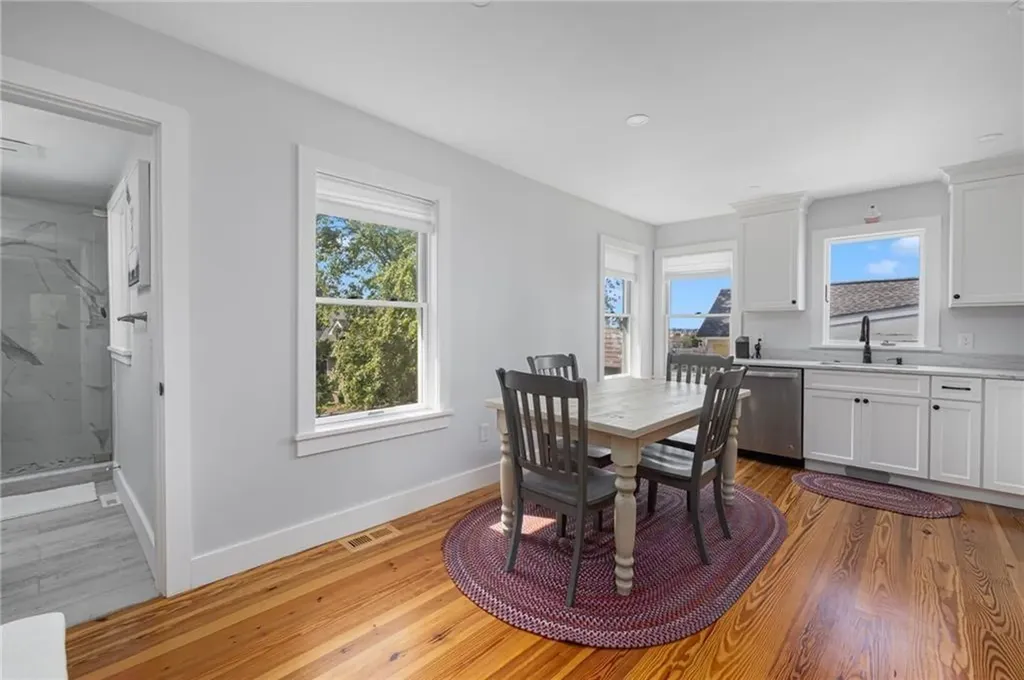 77 Pope Street Newport RI 02840