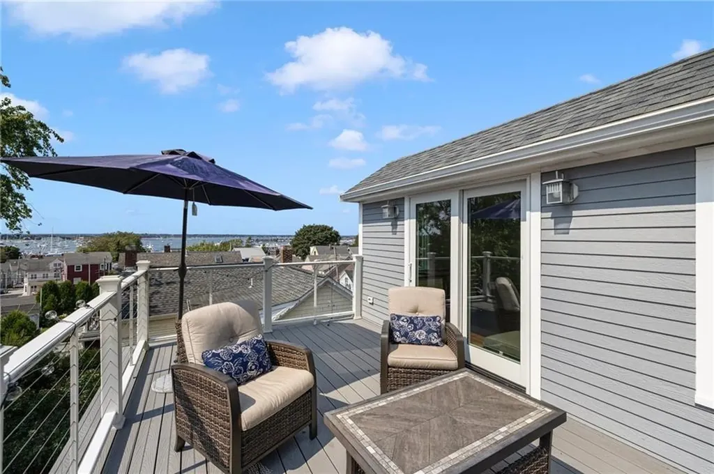 77 Pope Street Newport RI 02840