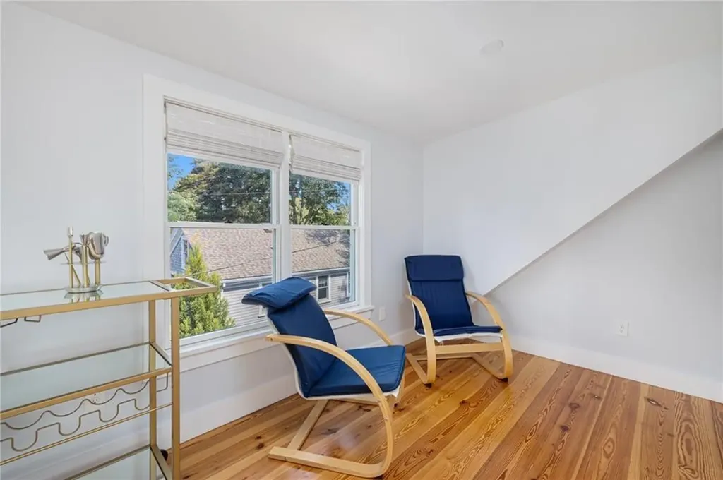 77 Pope Street Newport RI 02840