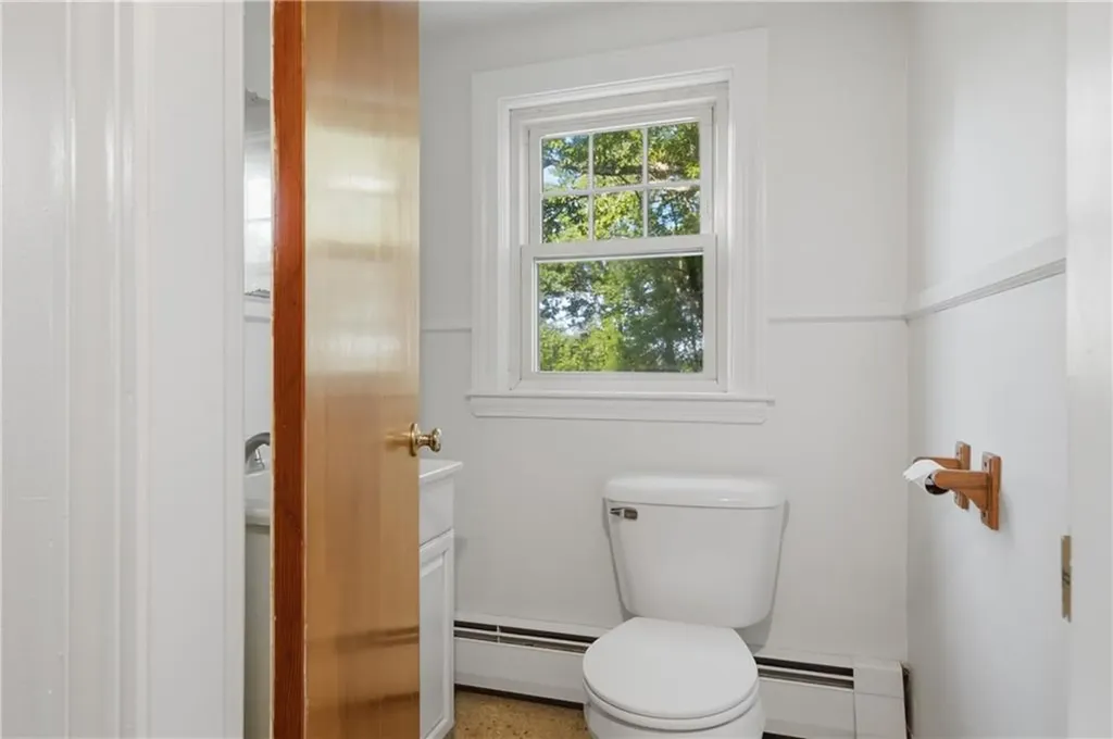 380 Angel Road North Providence RI 02904